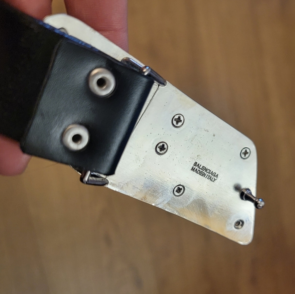 Balenciaga Moto Logo Belt - Picture 9 of 15